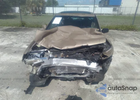 1996 Toyota Avalon Xl/Xls z USA, uszkodzony, nr VIN 4T1BF12B8TU099817